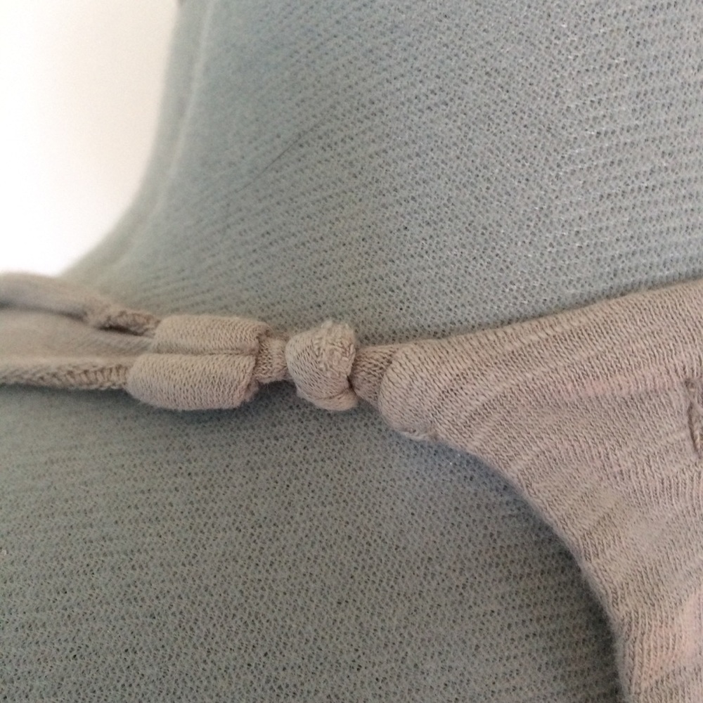 Gray Ombré Cowl Neck Loose Workout Tank Top Size S - Picture 4 of 7